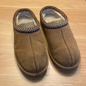 UGG Tasman II Slipper: Kids Size 6